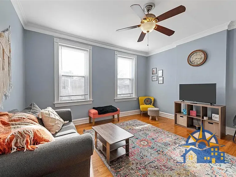 4959 Schollmeyer Ave, Saint Louis, MO 63109