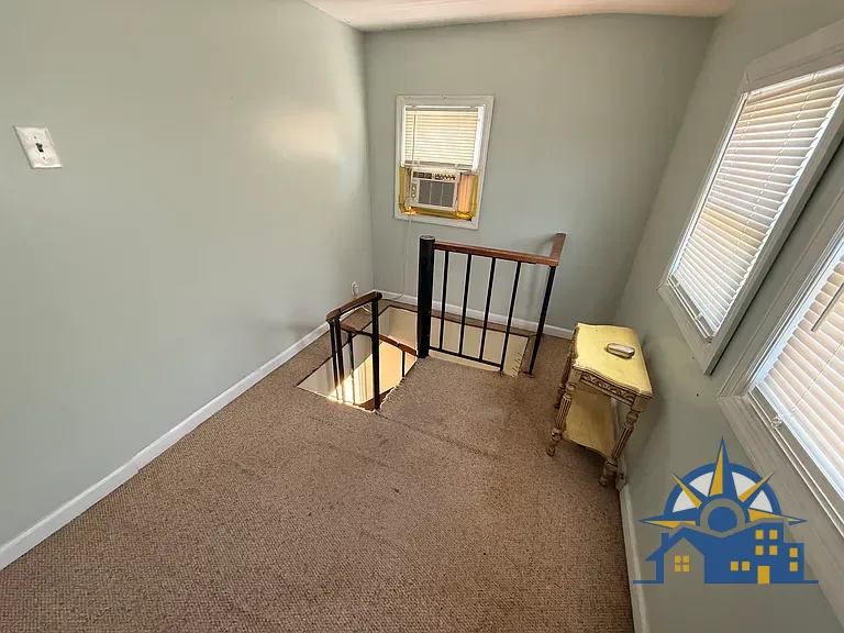 128-19 Cronston Ave