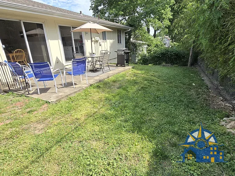 4602 Wyoming St, Kansas City, MO 64112