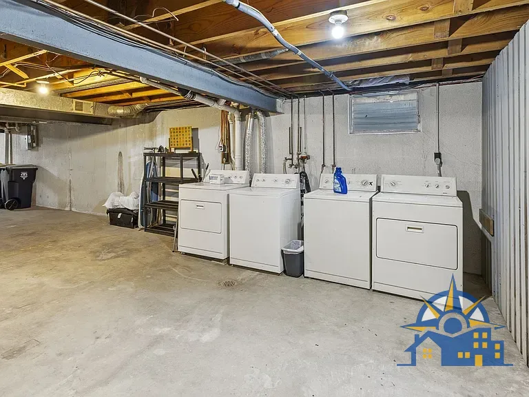 4602 Wyoming St, Kansas City, MO 64112