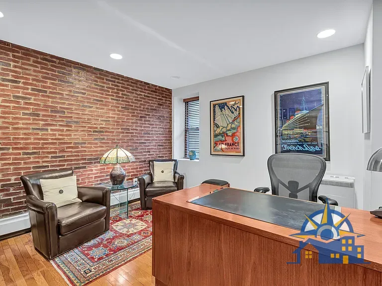 21 E 93rd St, New York, NY 10128