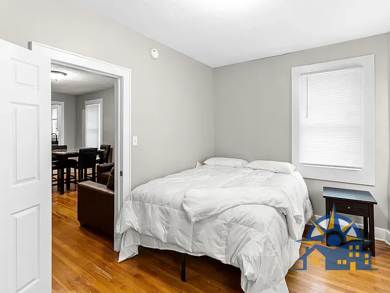 1001 W McCarty St, Jefferson City, MO 65109