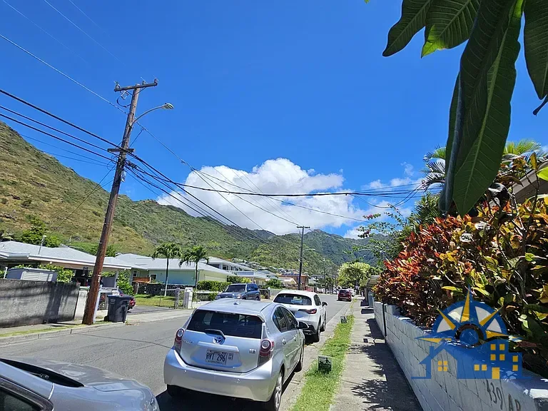 439A Kuliouou Rd, Honolulu, HI 96821
