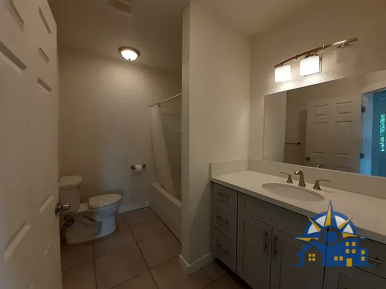 1915 Kalihi St, Honolulu, HI 96819