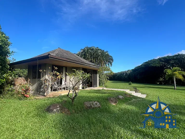 5792 Kahiliholo Rd 