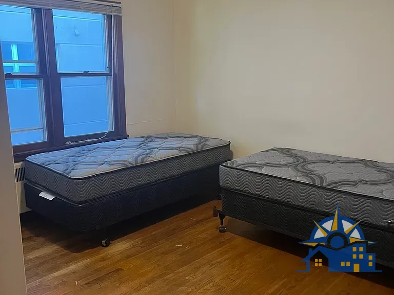 1218 Spring St, Madison, WI 53715