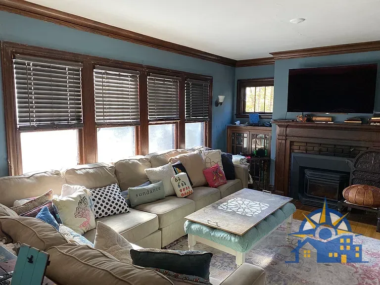 2332 W Lawn Ave, Madison, WI 53711