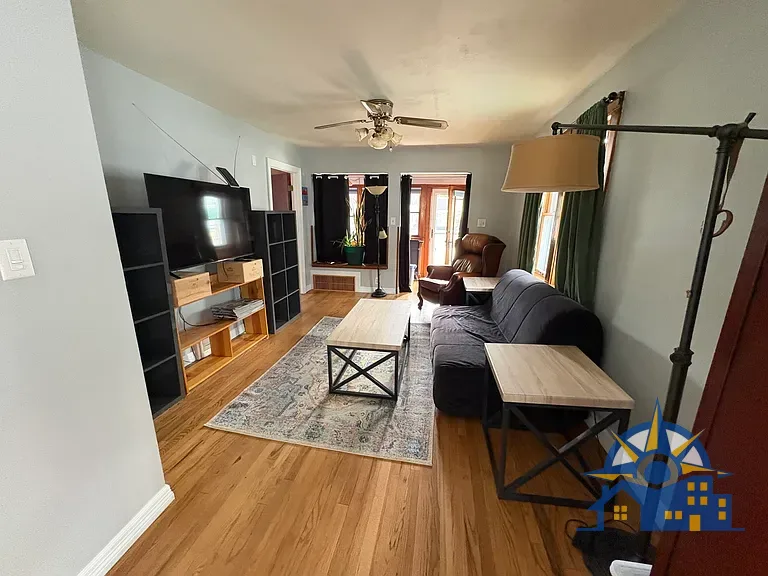 2508 S Superior St, Milwaukee, WI 53207