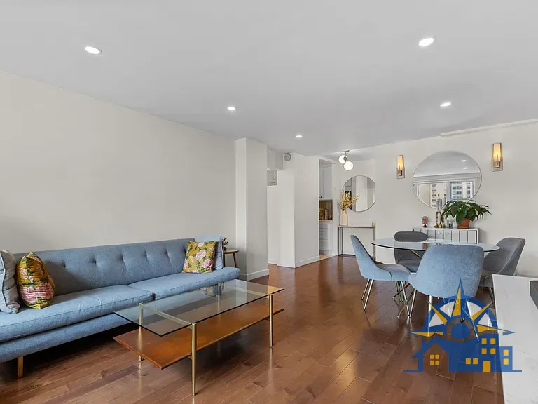 216 E 47th St, New York, NY 10017