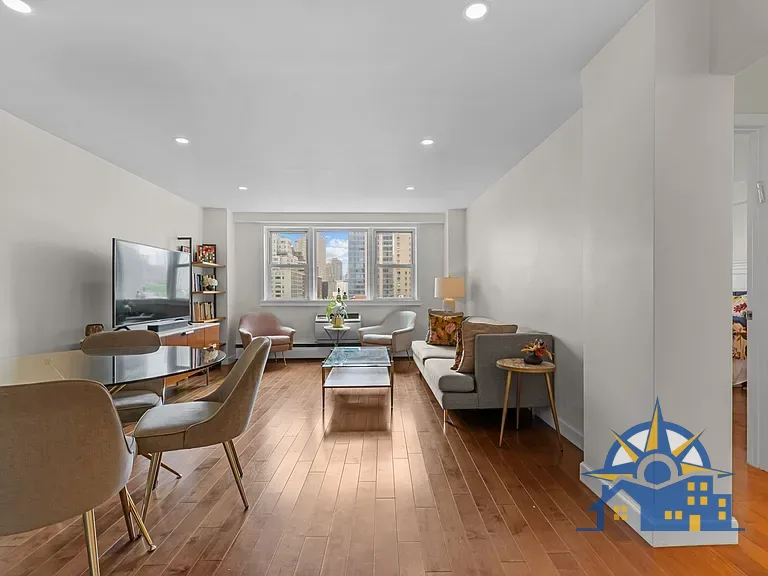 216 E 47th St, New York, NY 10017