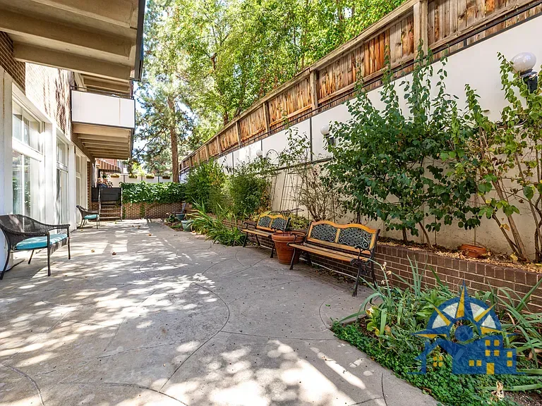 1265 Elizabeth St, APT 305, Denver, CO. 