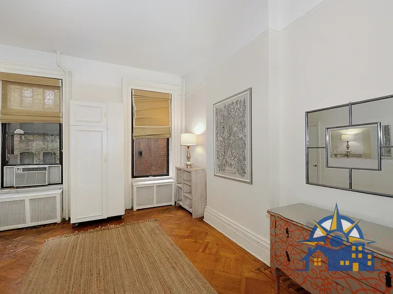 251 E 49th St, New York, NY 10017