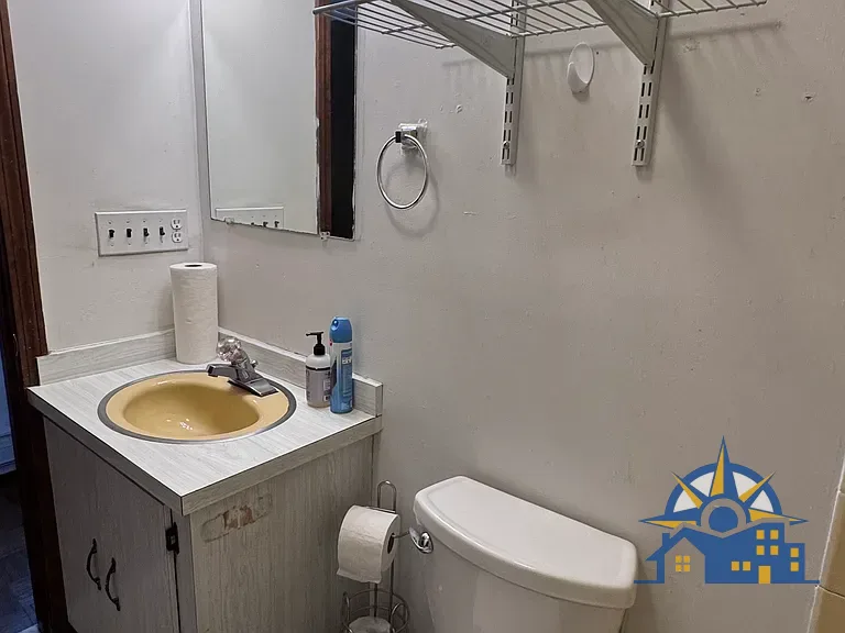 55 Rutherford Ave, APT 2