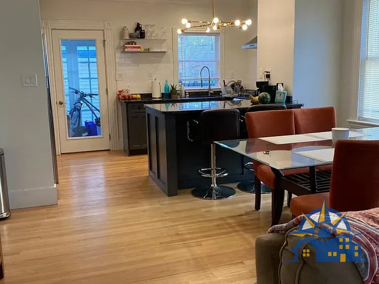 28 Ward Ct, South Boston, MA 02127