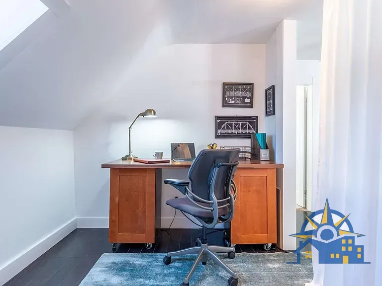 10 Smith St  Salem,