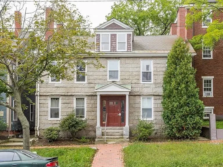 54 State St, #4