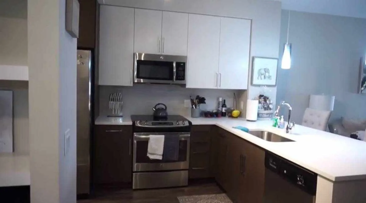 1806 W Oakey Blvd, # 4,