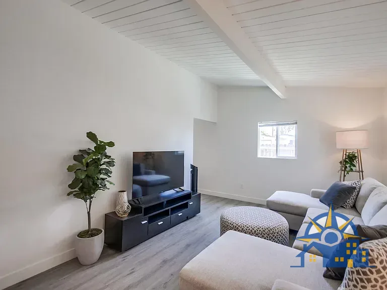 4114 Fond Du Lac Ave, San Diego, CA 92117