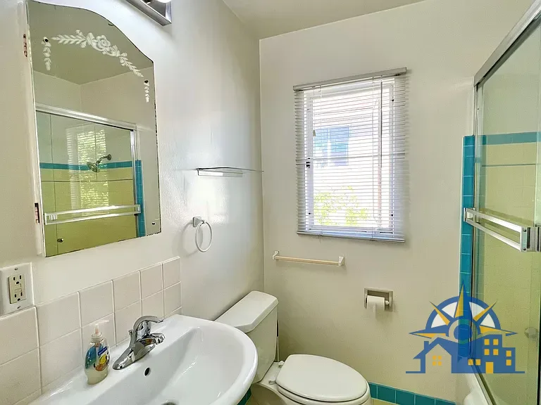 2046 Yale St, Palo Alto, CA 94306