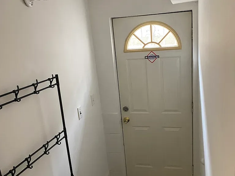 8312 Homelawn St Floor 1, Jamaica, NY 11432